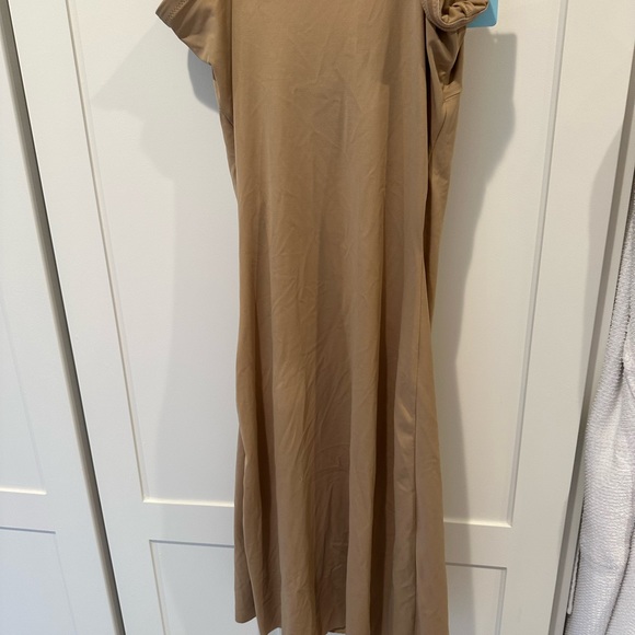 Spanx Full Slip Shapewear in Nude Size 1X - Picture 5 of 7